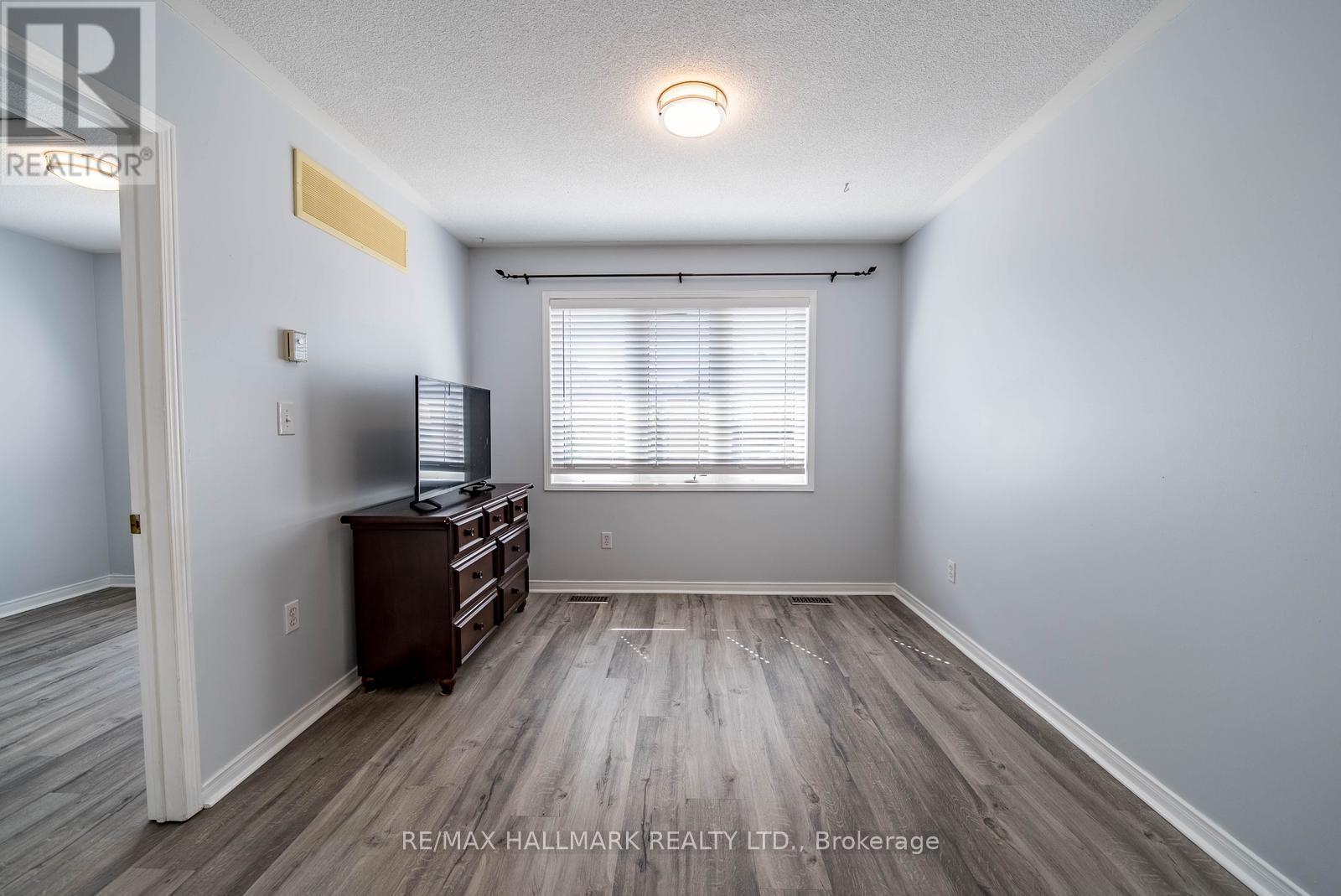 Coach House - 29 Hosta Avenue, Markham, Ontario  L6B 0J9 - Photo 10 - N13696062
