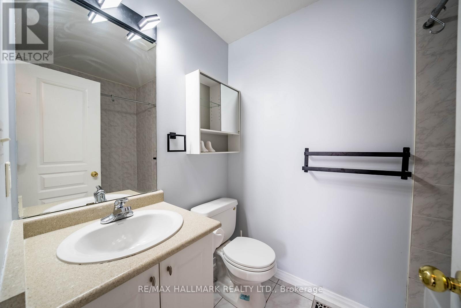 Coach House - 29 Hosta Avenue, Markham, Ontario  L6B 0J9 - Photo 15 - N13696062