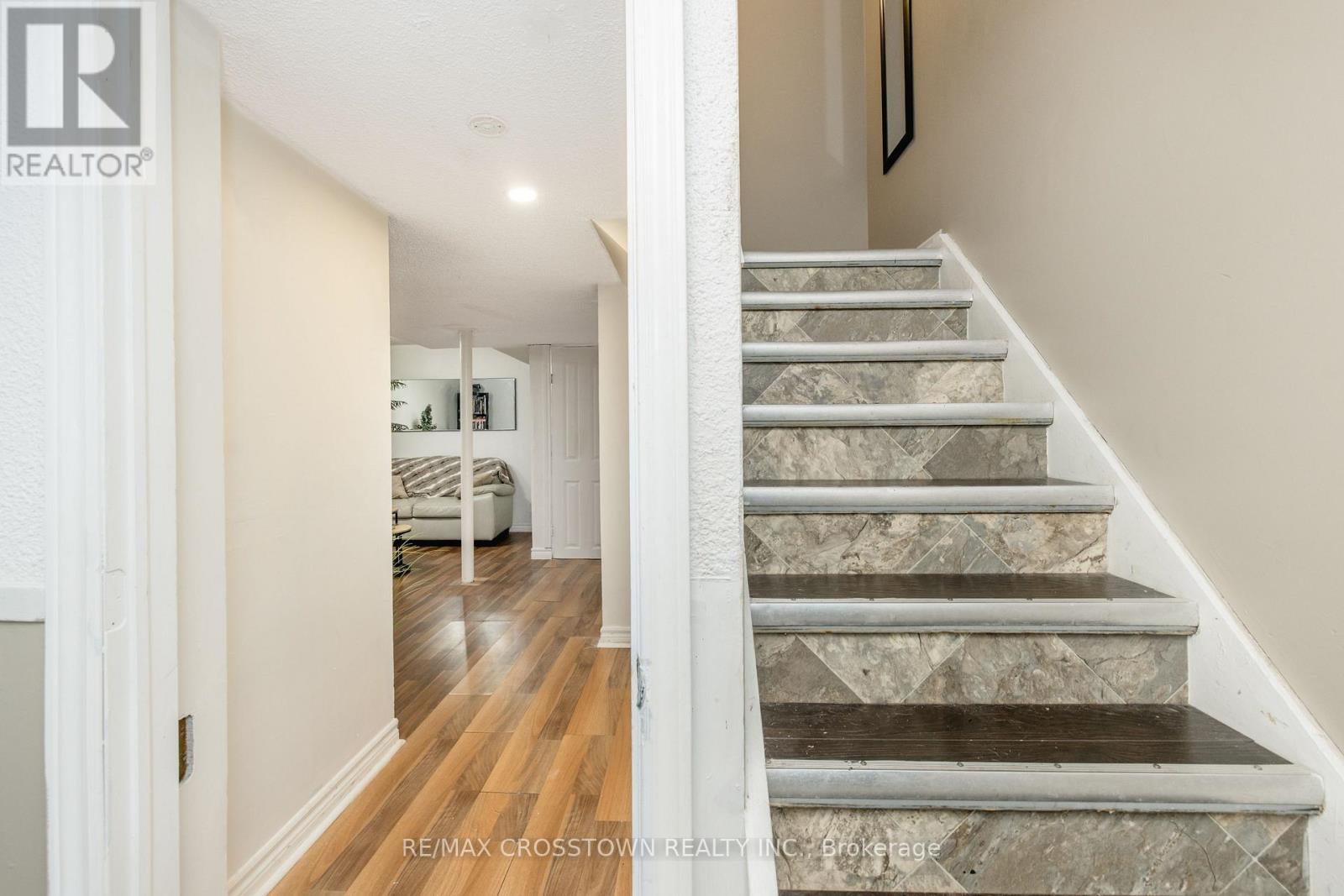 32 - 52 Adelaide Street, Barrie, Ontario  L4N 3T5 - Photo 31 - S13696080