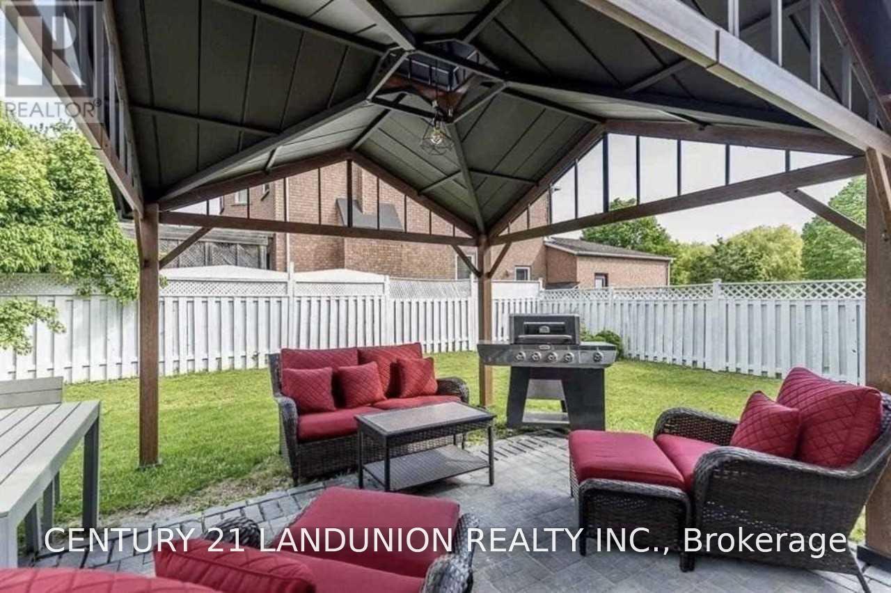 136 Livingstone Street W, Barrie (West Bayfield), Ontario  L4N 7J4 - Photo 15 - S13696164