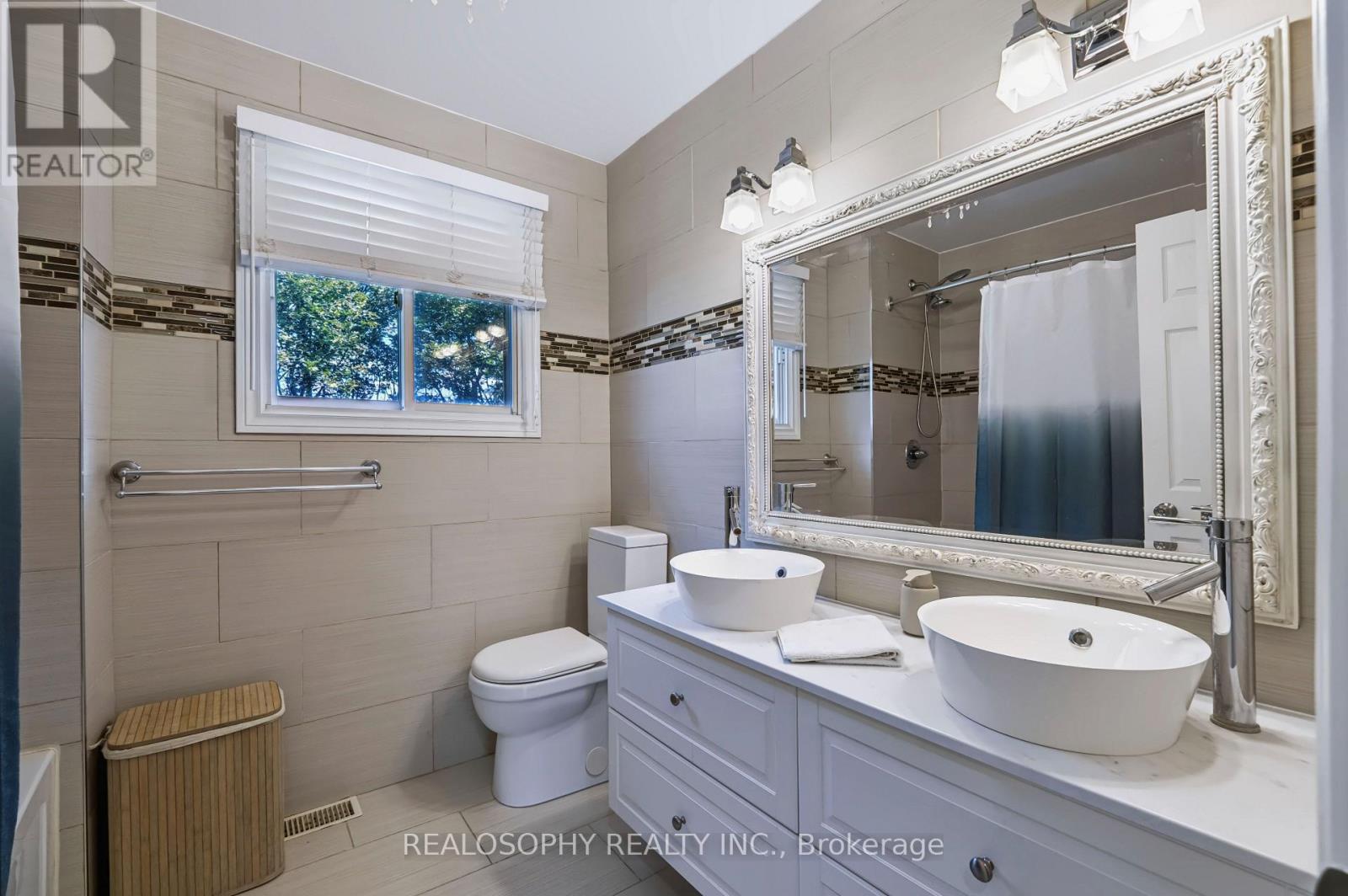 22 Murray Street, Barrie (Allandale Heights), Ontario  L4N 2X2 - Photo 24 - S13696238