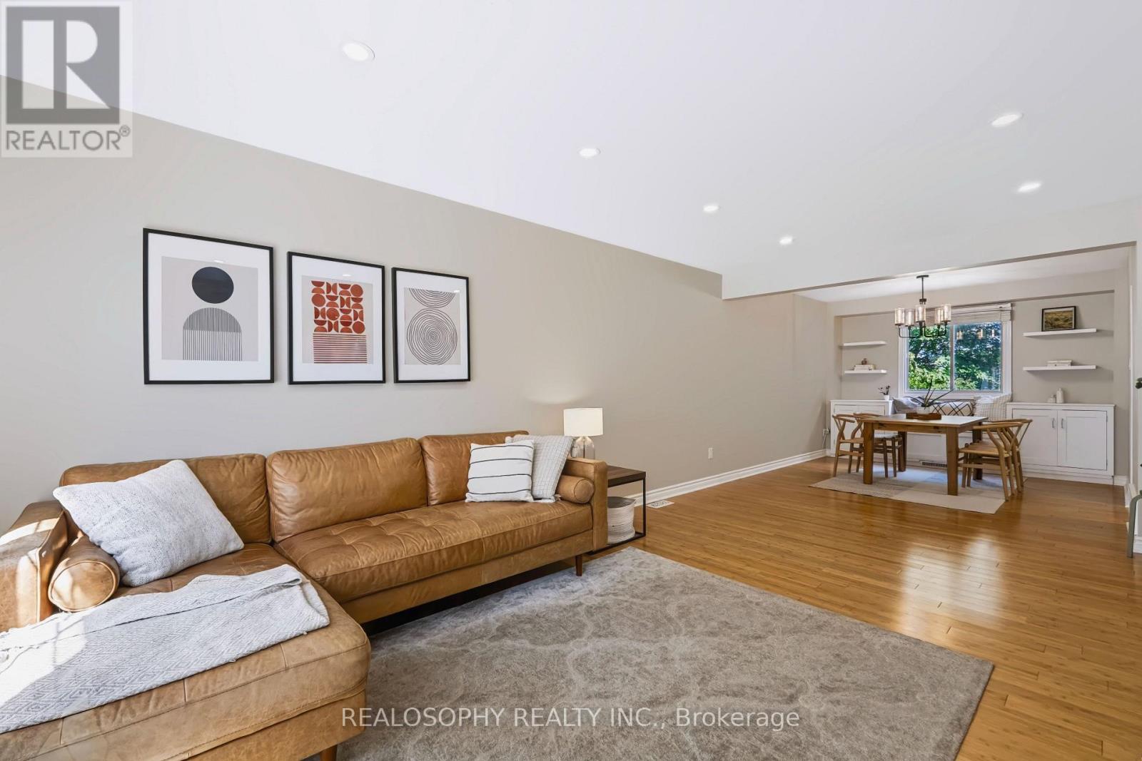 22 Murray Street, Barrie (Allandale Heights), Ontario  L4N 2X2 - Photo 6 - S13696238