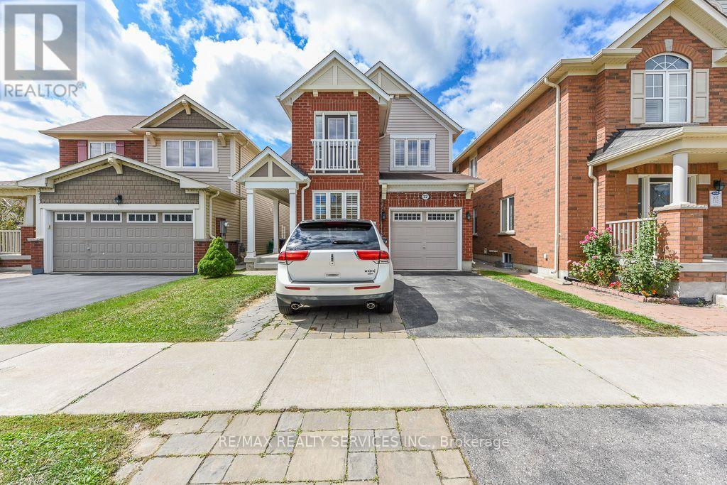 22 Robert Parkinson Drive W, Brampton, Ontario L7A 0Y3 - Photo 2 - W13693704
