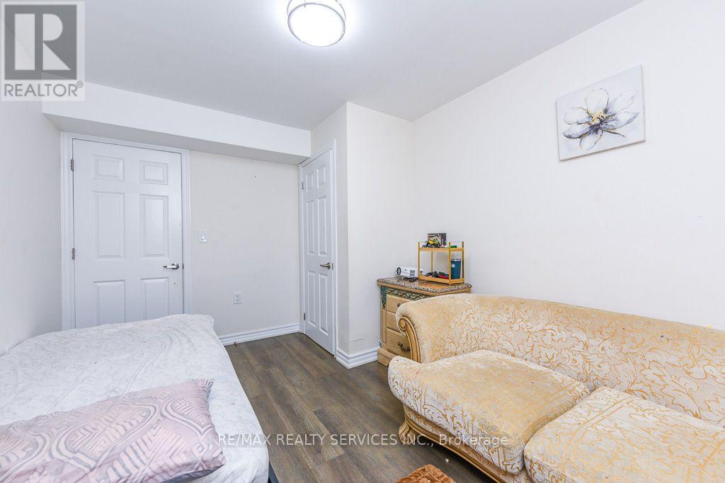 22 Robert Parkinson Drive W, Brampton, Ontario L7A 0Y3 - Photo 31 - W13693704