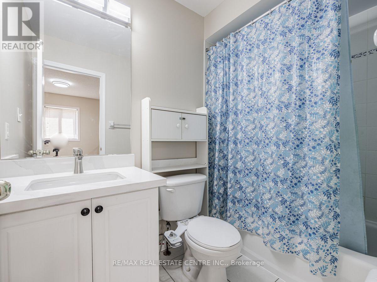 Upper - 140 Cadillac Crescent, Brampton, Ontario  L7A 3B4 - Photo 22 - W13696030