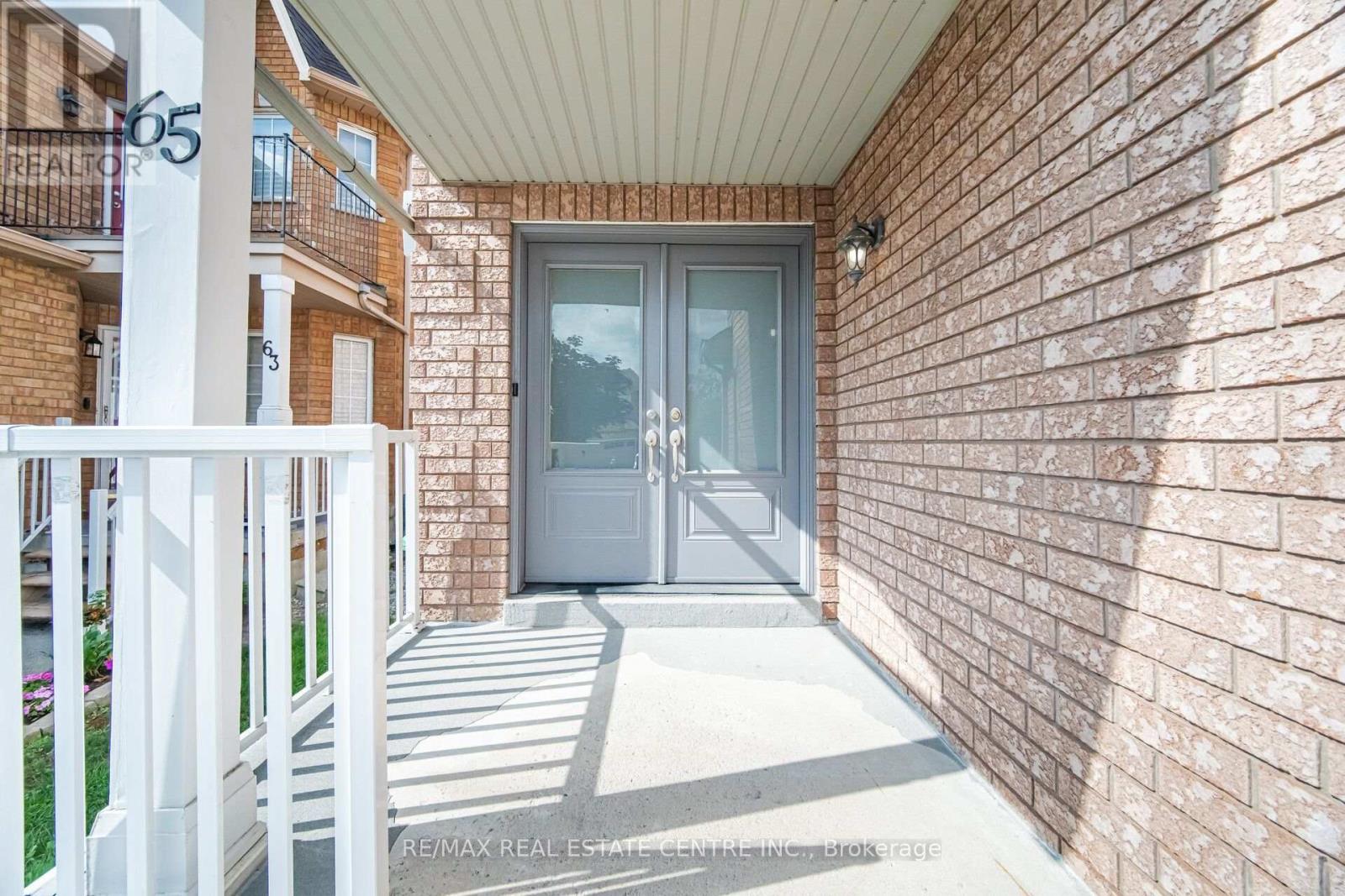 65 Coolspring Crescent, Caledon, Ontario  L7E 1W7 - Photo 3 - W13696122
