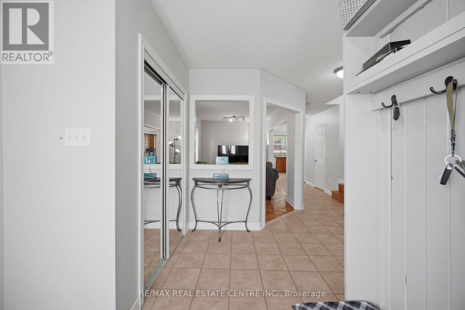 65 Coolspring Crescent, Caledon, Ontario  L7E 1W7 - Photo 5 - W13696122