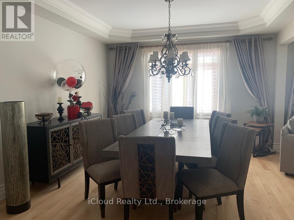 2343 North Ridge Trail, Oakville, Ontario  L6H 0A8 - Photo 12 - W13696128