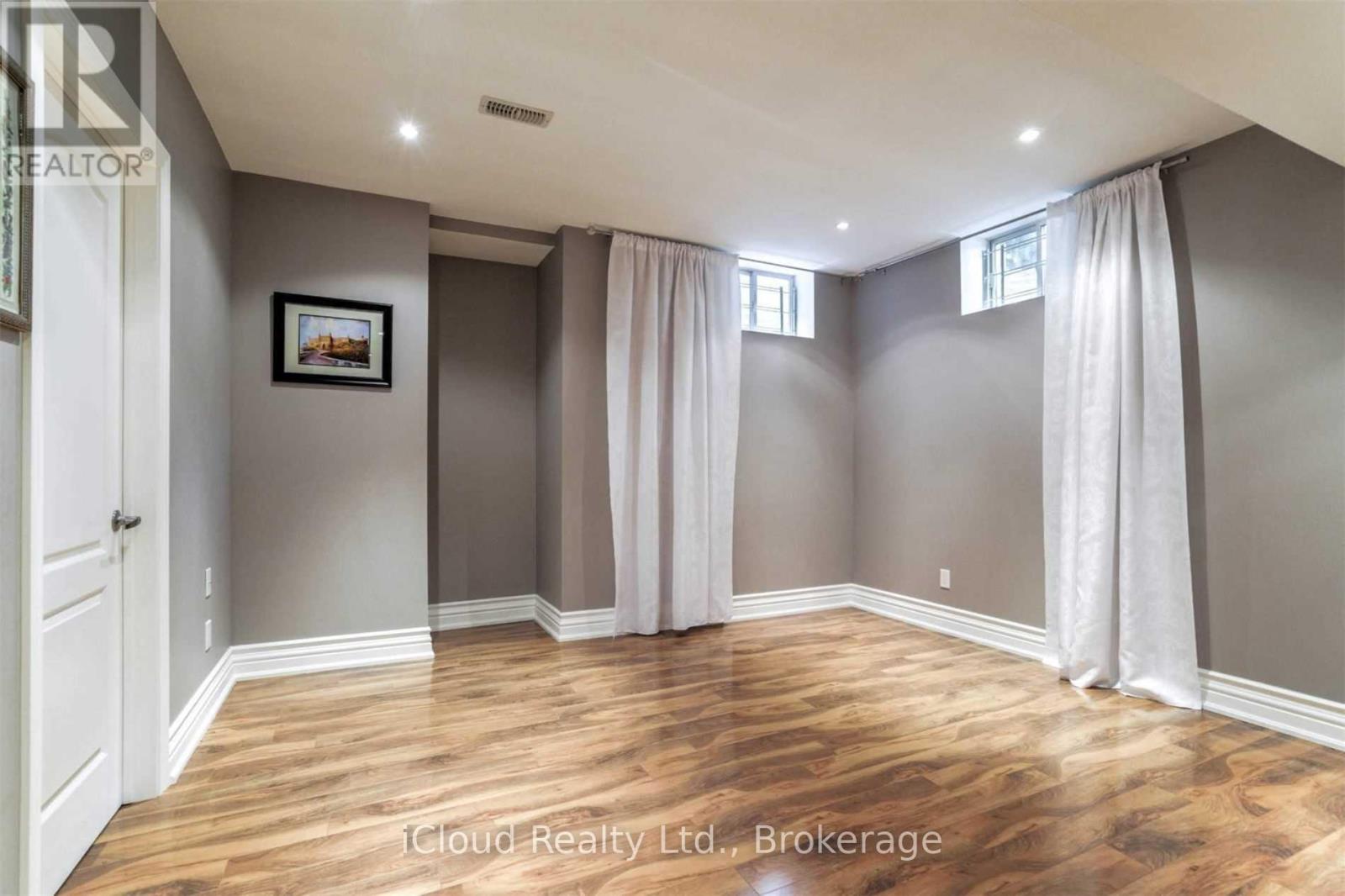 2343 North Ridge Trail, Oakville, Ontario  L6H 0A8 - Photo 27 - W13696128