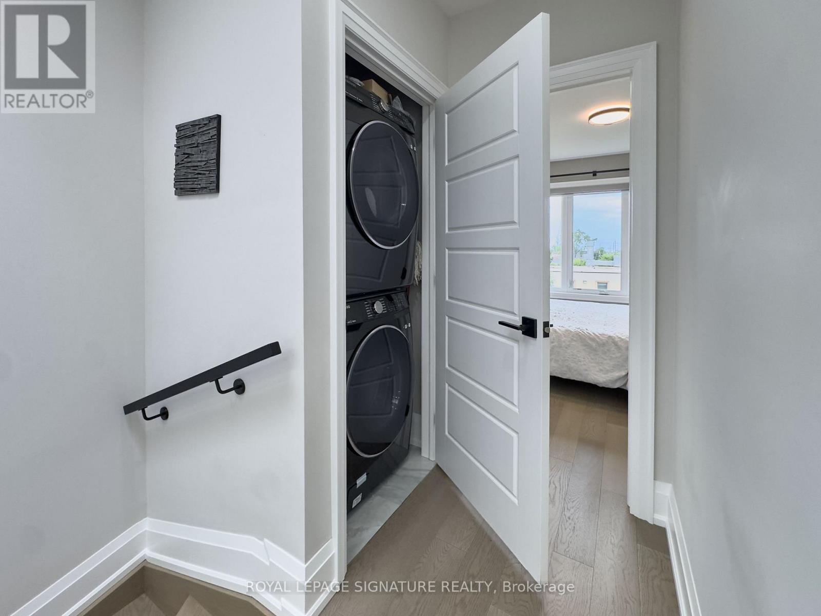 920 Fourth Street, Mississauga, Ontario L5E 1J6 - Photo 20 - W13696152