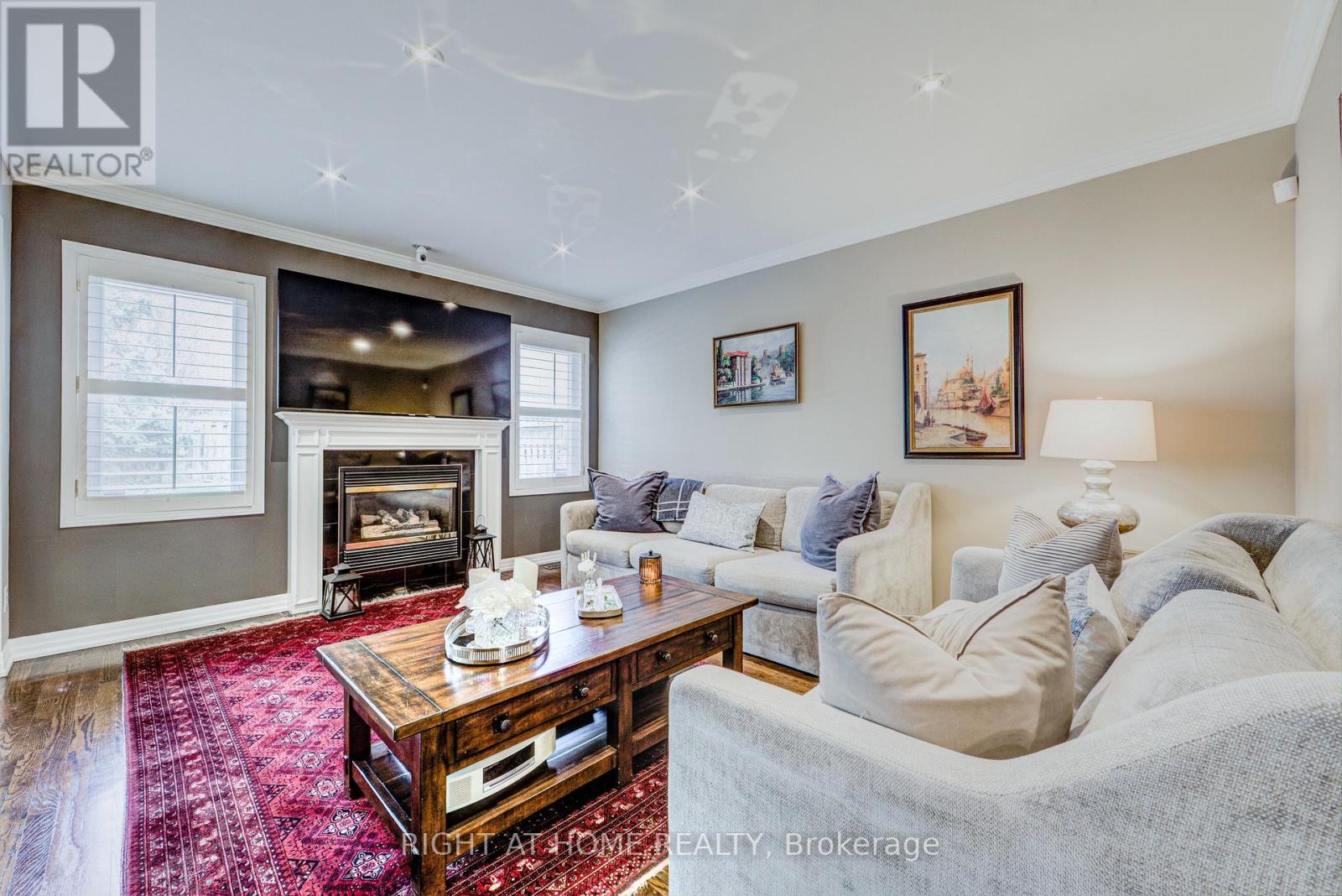 241 Lexington Road, Oakville, Ontario  L6H 6L5 - Photo 10 - W13696182
