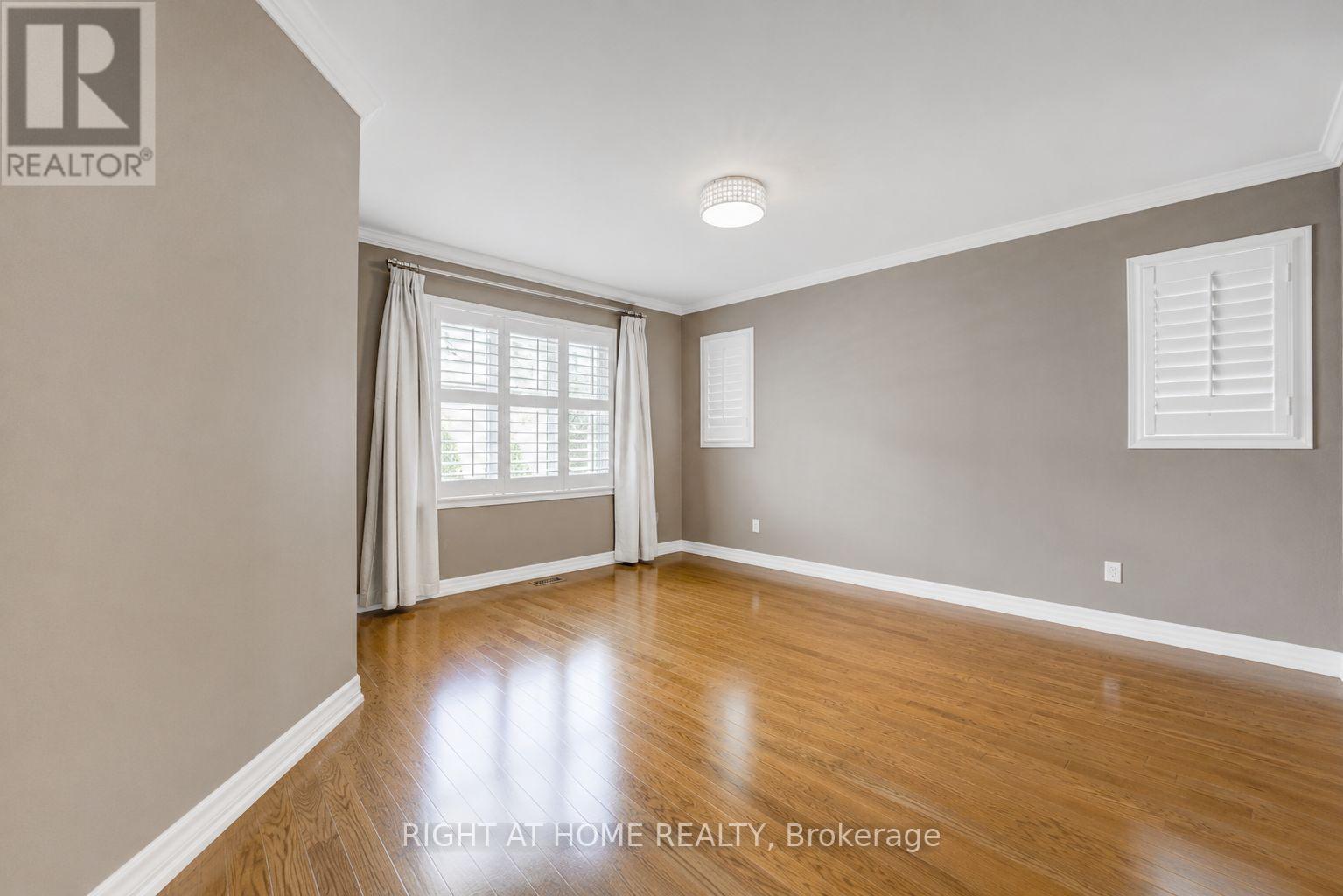 241 Lexington Road, Oakville, Ontario  L6H 6L5 - Photo 13 - W13696182