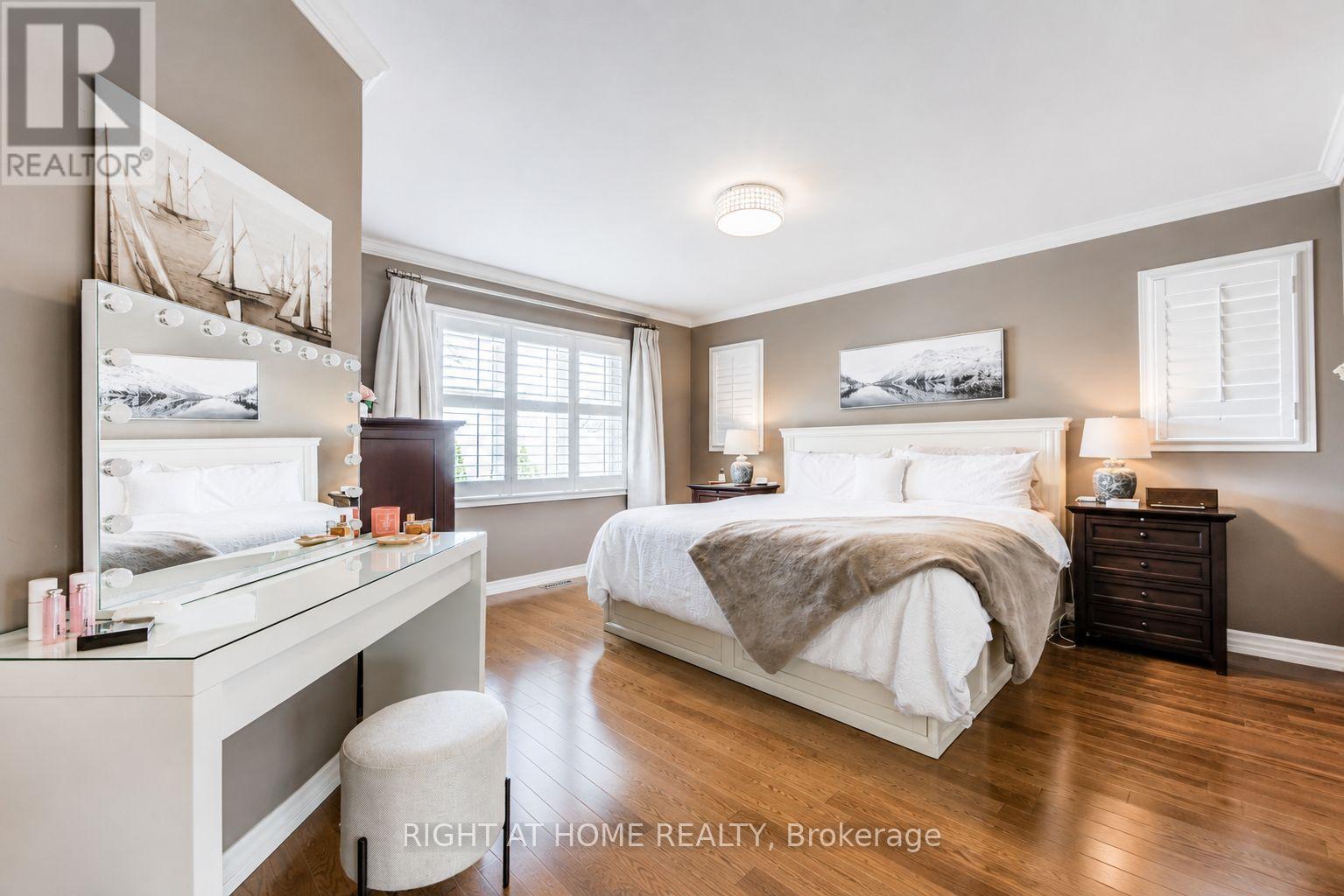241 Lexington Road, Oakville, Ontario  L6H 6L5 - Photo 14 - W13696182