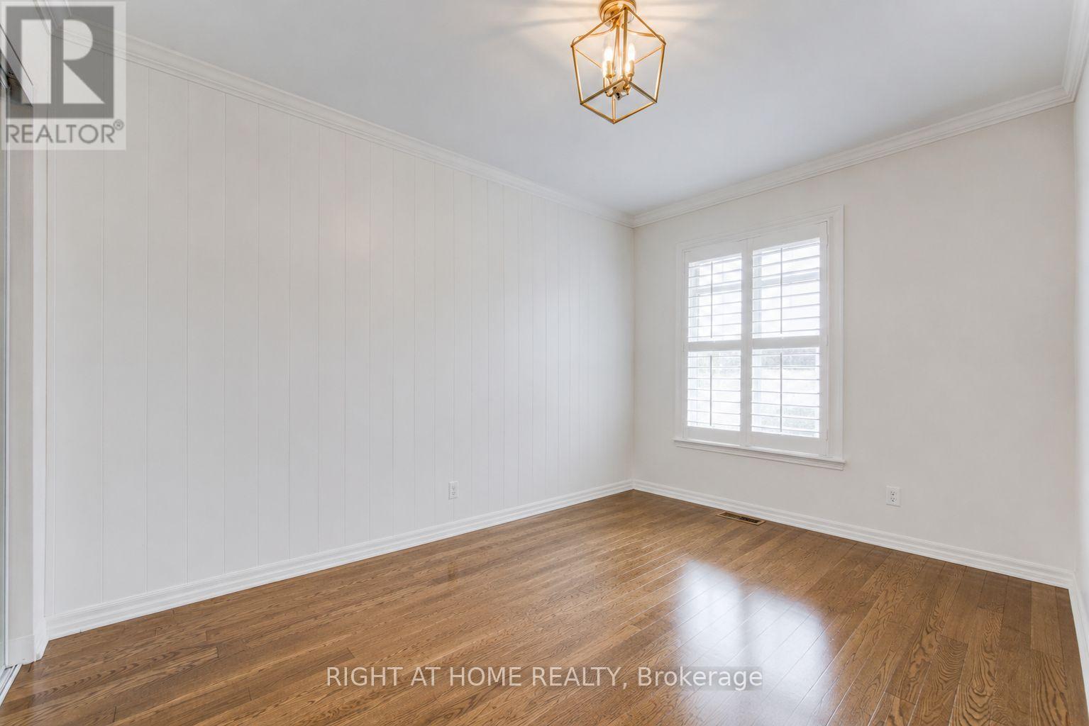 241 Lexington Road, Oakville, Ontario  L6H 6L5 - Photo 19 - W13696182