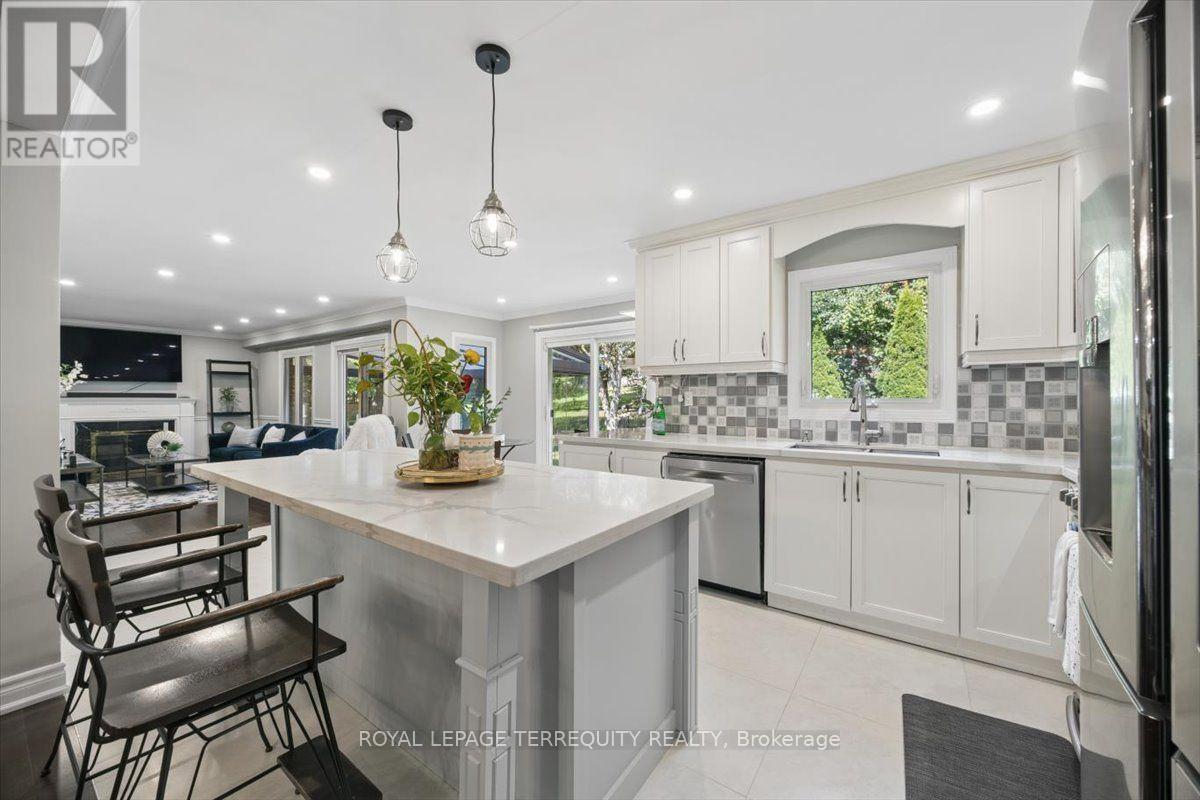 1207 Dogwood Crescent, Oakville, Ontario  L6J 7J2 - Photo 21 - W13696222