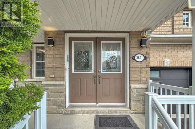 3621 Bala Drive, Mississauga, Ontario  L5M 7N2 - Photo 5 - W13696274