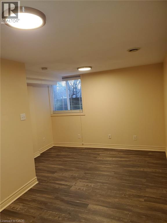 225 Shakespeare Drive Unit# 9, Waterloo, Ontario  N2L 2T5 - Photo 10 - 40857270