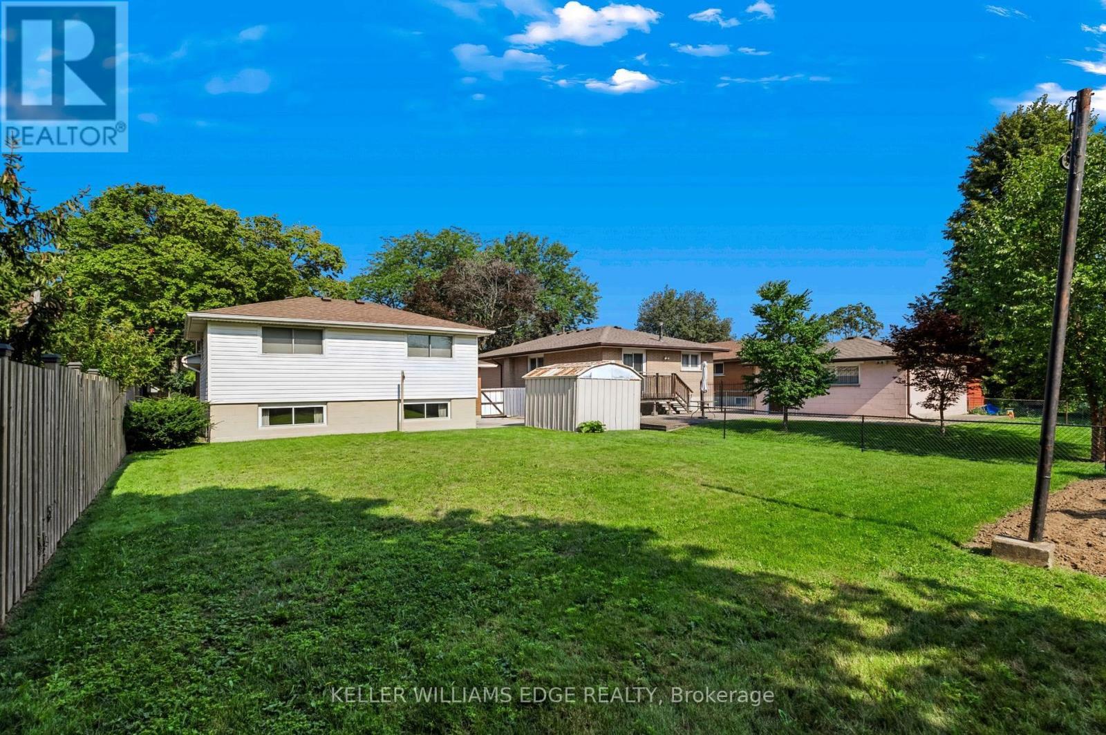 35 Burrwood Drive, Hamilton, Ontario  L9C 3S9 - Photo 46 - X13696046