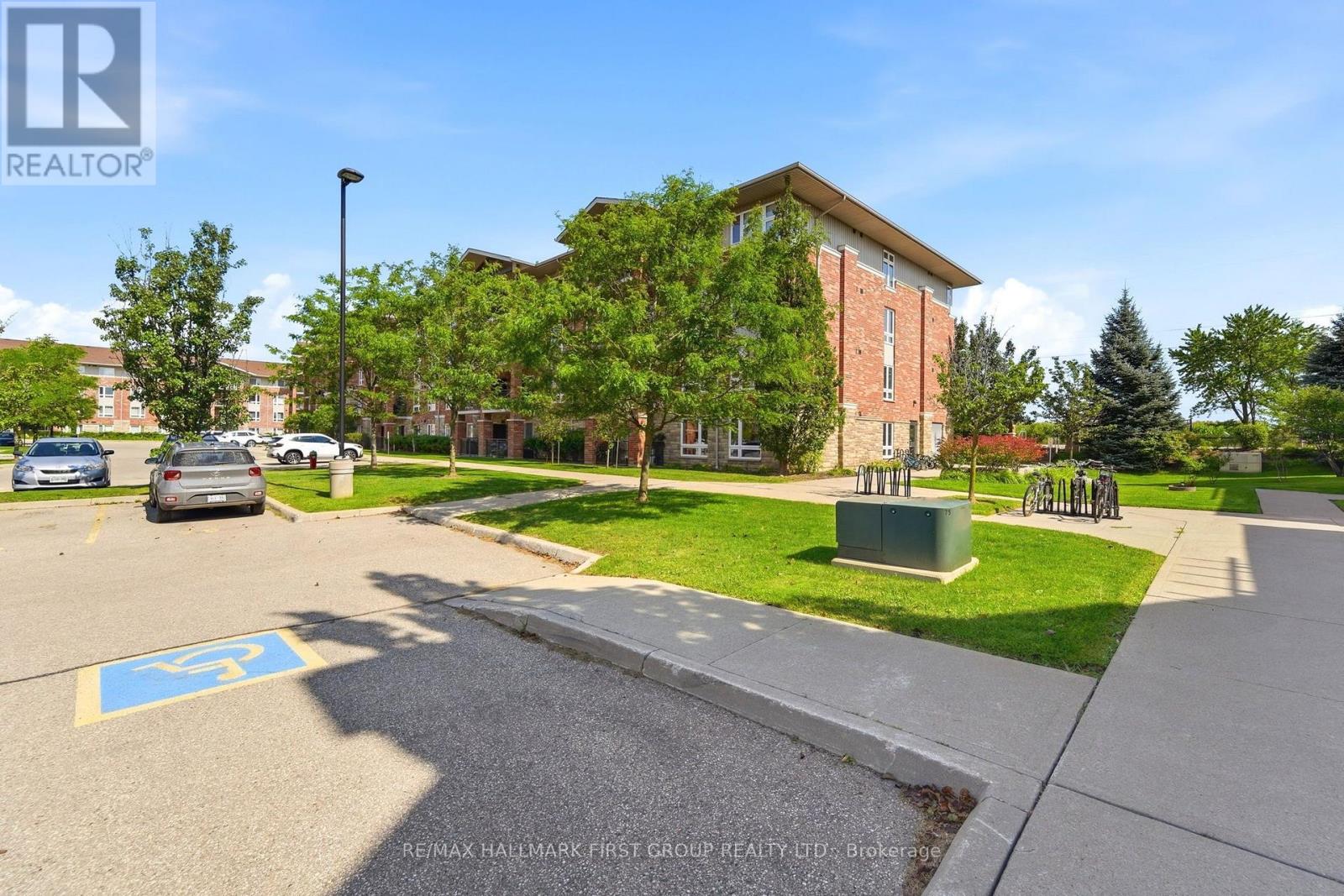 403 - 19 Waterford Drive, Guelph, Ontario  N1L 0J1 - Photo 2 - X13696112