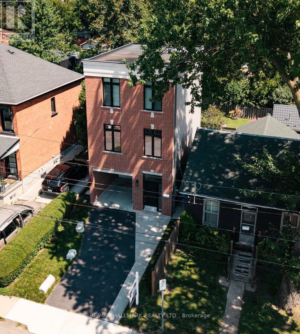 53 WOOD STREET E, Hamilton, Ontario