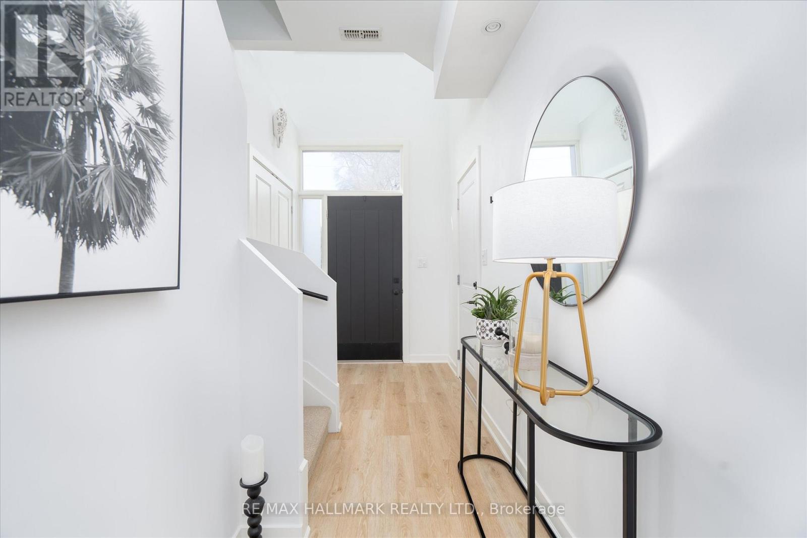 53 Wood Street E, Hamilton, Ontario  L8L 3Y2 - Photo 5 - X13696118