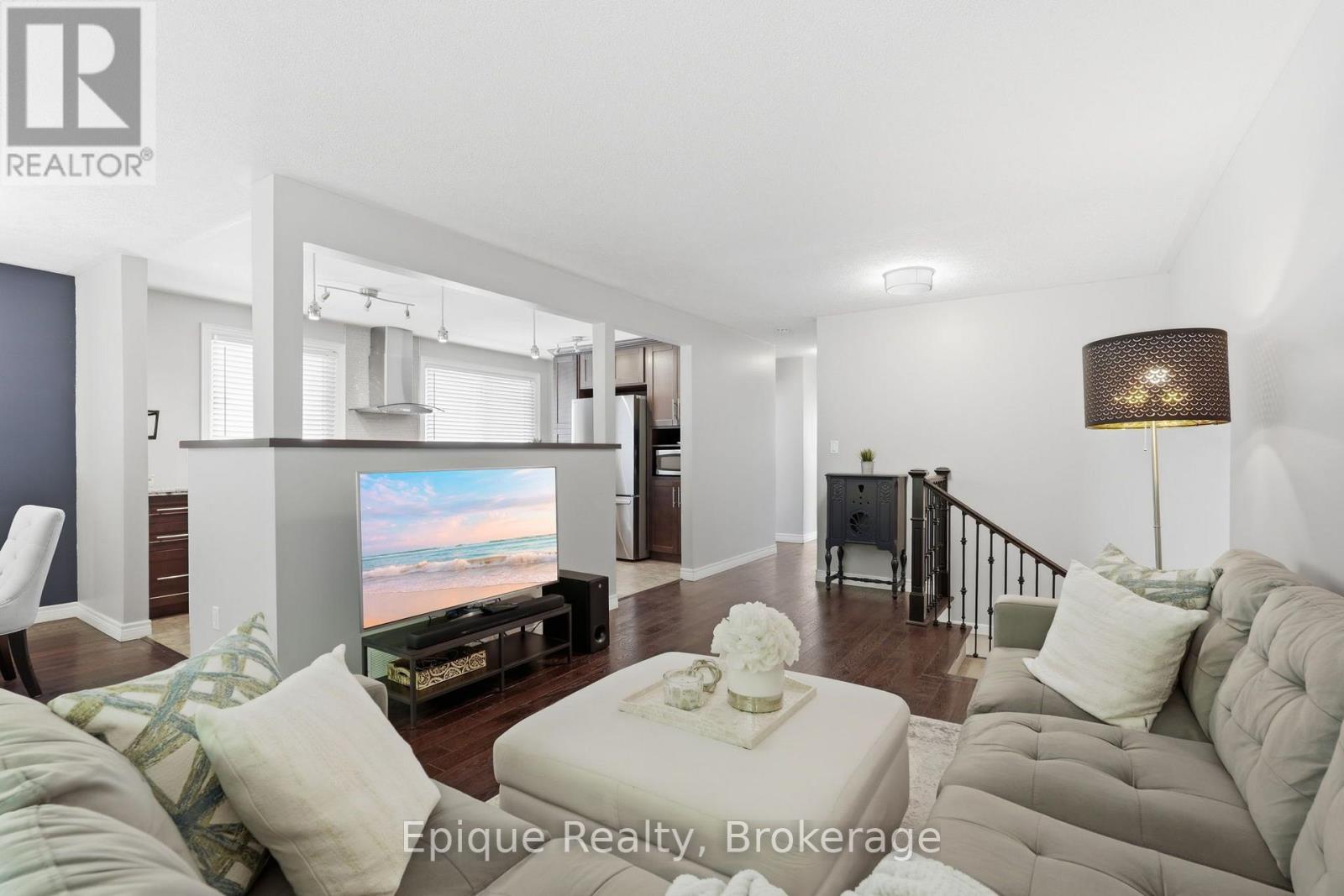 24 Brae Crest Drive, Hamilton, Ontario  L8G 3A6 - Photo 6 - X13696204
