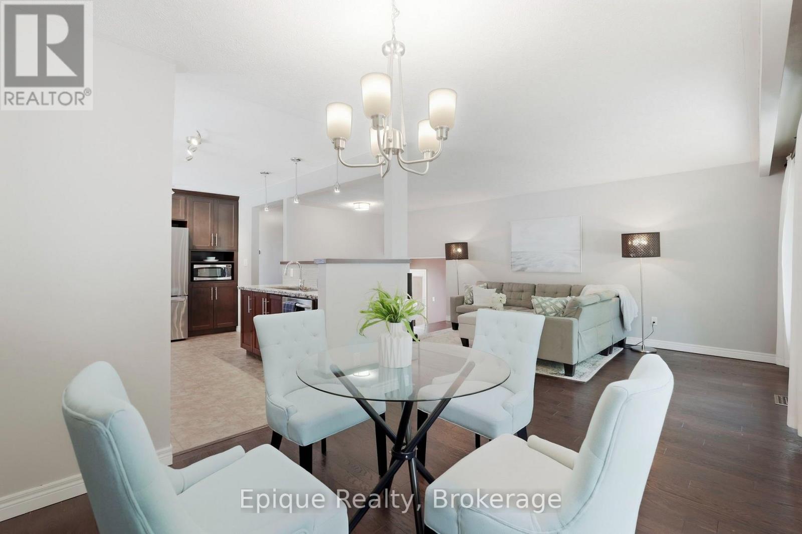 24 Brae Crest Drive, Hamilton, Ontario  L8G 3A6 - Photo 7 - X13696204