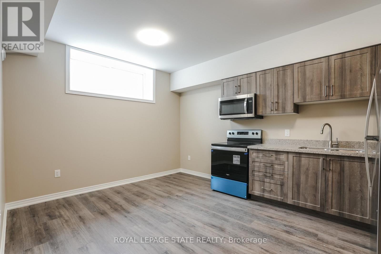 B - 183 Rykert Street, St. Catharines, Ontario  L2S 2B5 - Photo 5 - X13696314