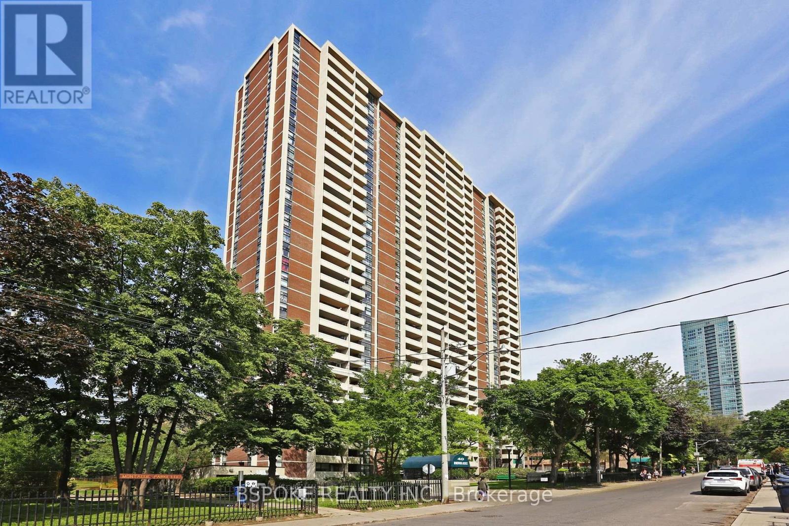 609 - 40 Homewood Avenue, Toronto, Ontario  M4Y 2K2 - Photo 18 - C13696174