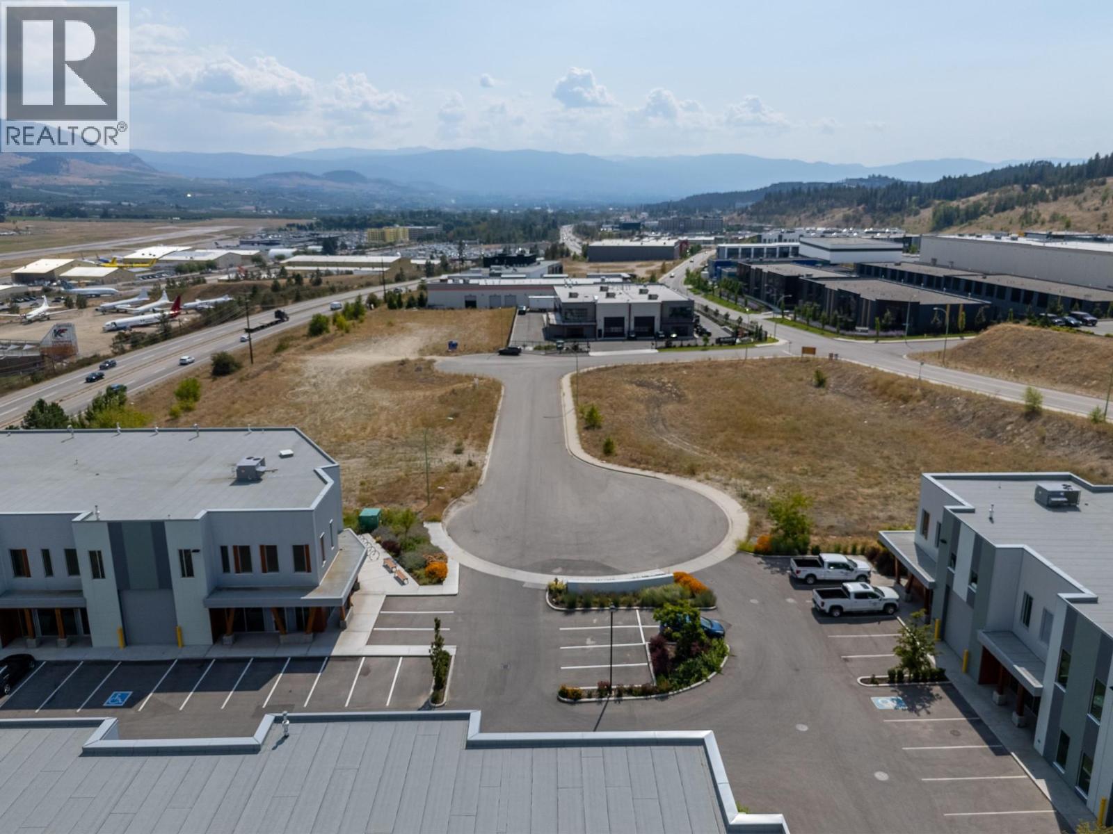 2165 Optic Court, Kelowna, British Columbia  V1V 2K5 - Photo 8 - 10377992
