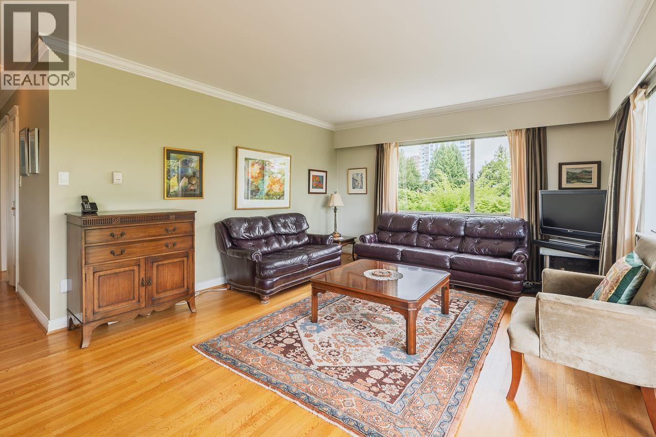 502 2409 W 43rd Avenue, Vancouver, British Columbia V6M 2E6 - Photo 5 - R3144874