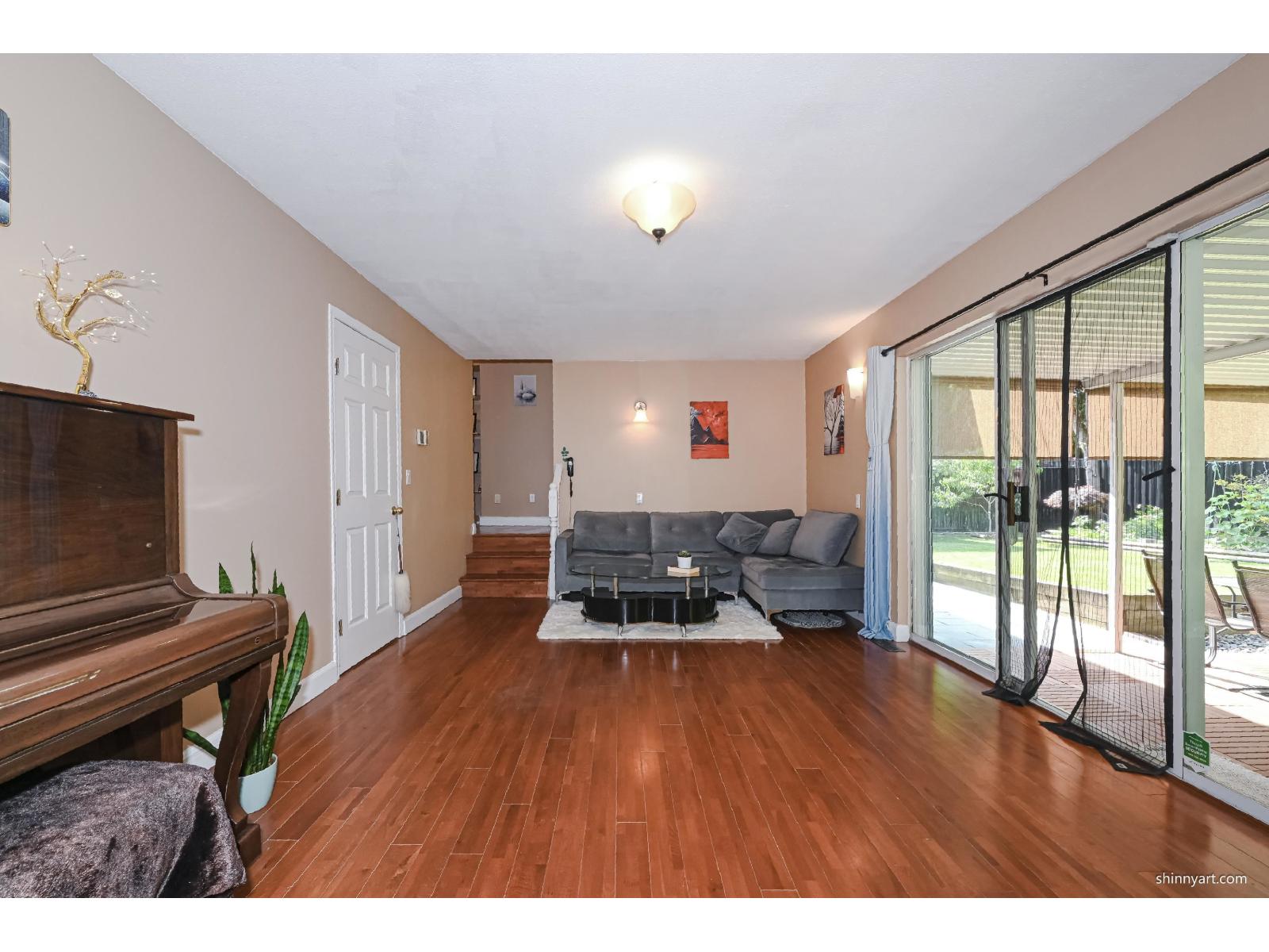 14961 86a Avenue, Surrey, British Columbia  V3S 7E8 - Photo 12 - R3157277