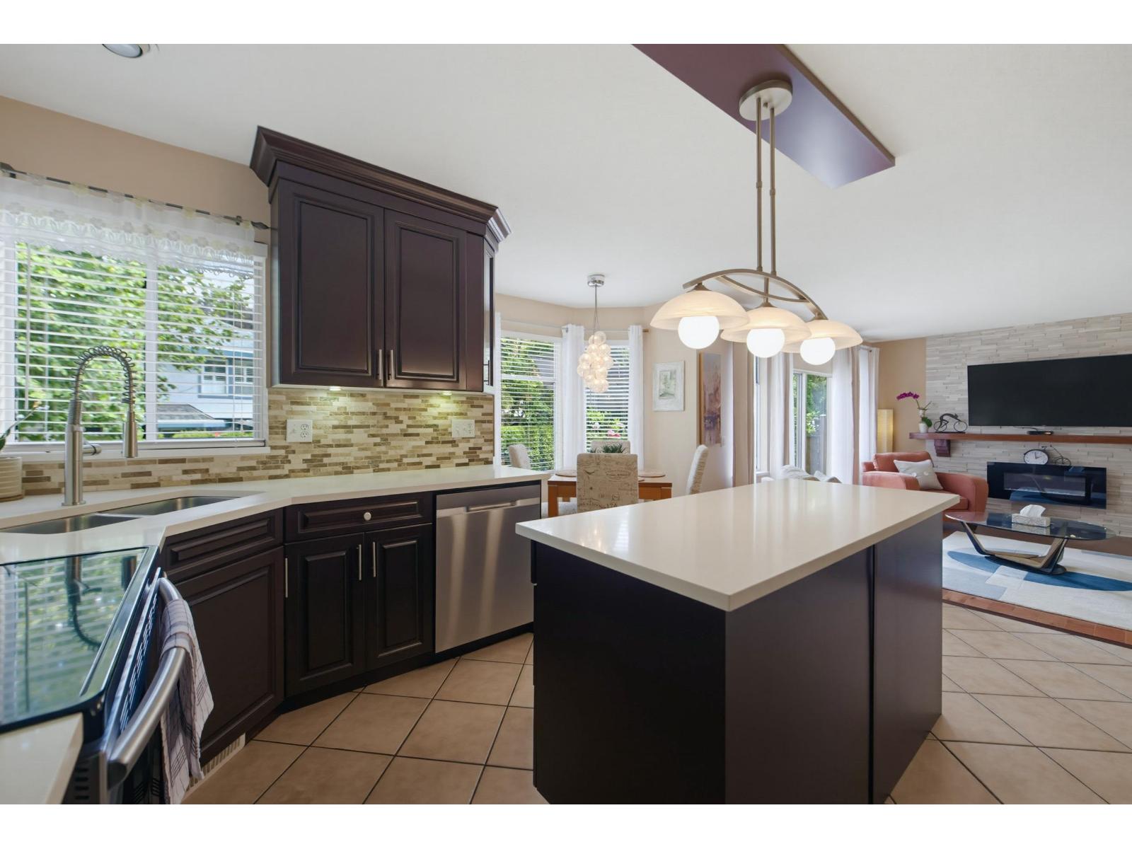 10482 Ashdown Place, Surrey, British Columbia  V4N 1W6 - Photo 11 - R3142810