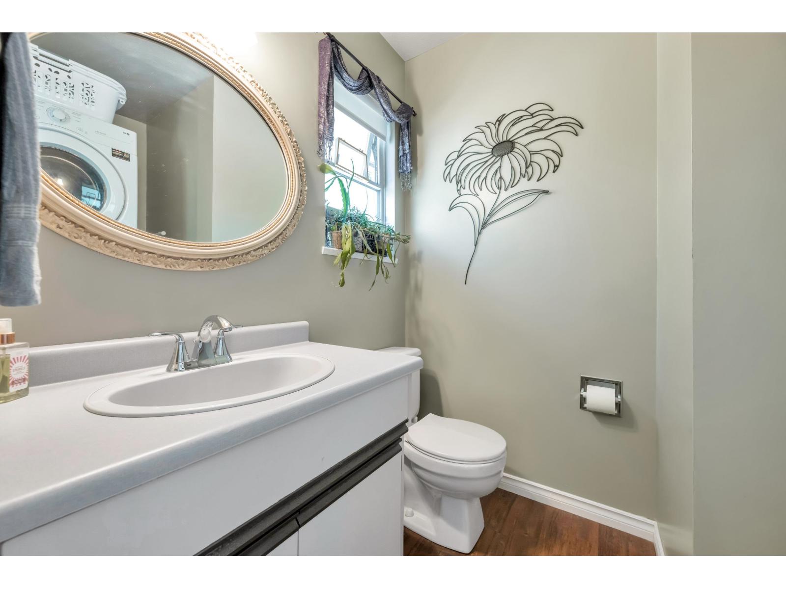 9275 155 Street, Surrey, British Columbia  V3R 9B3 - Photo 14 - R3157096