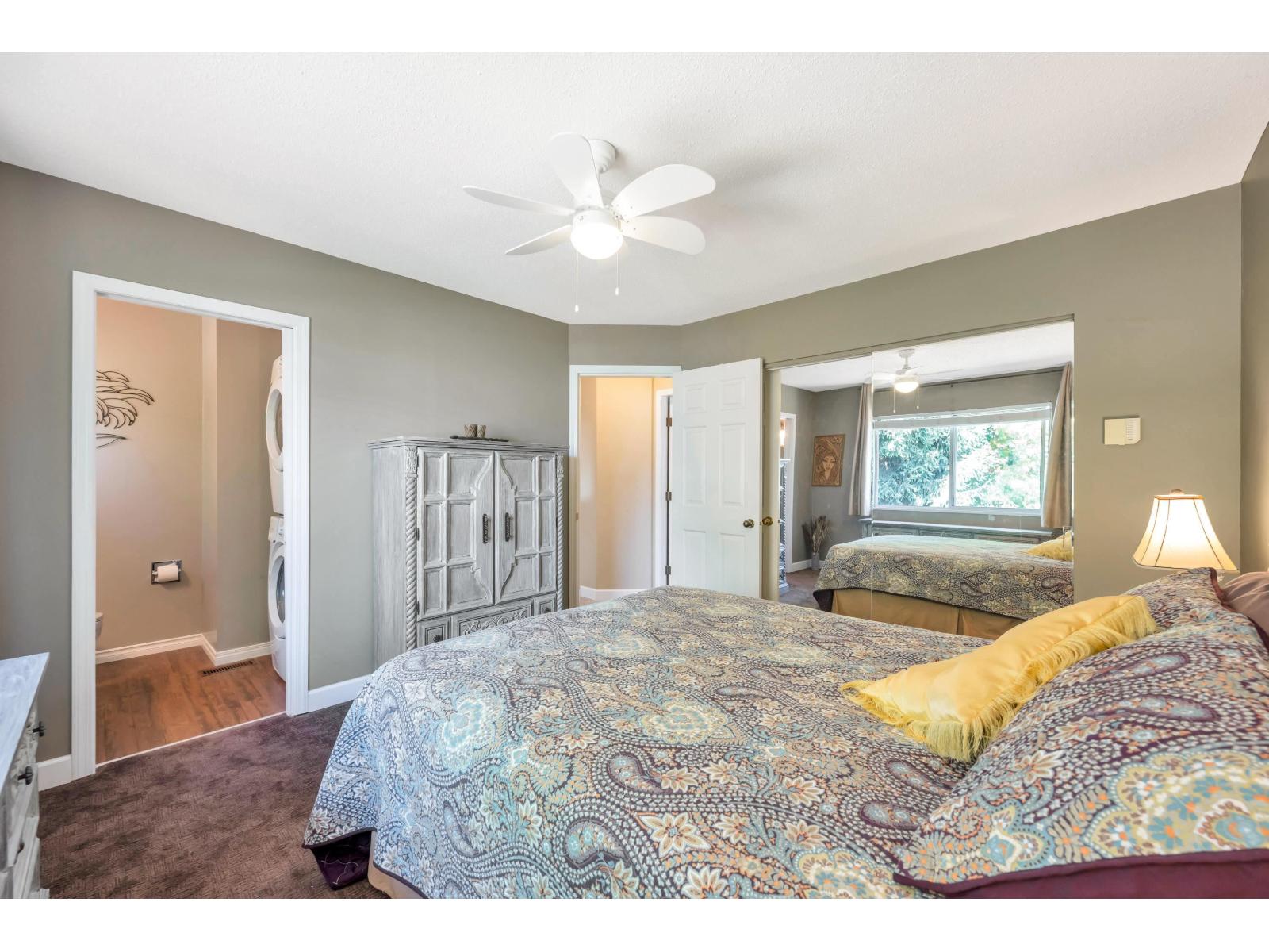 9275 155 Street, Surrey, British Columbia  V3R 9B3 - Photo 13 - R3157096