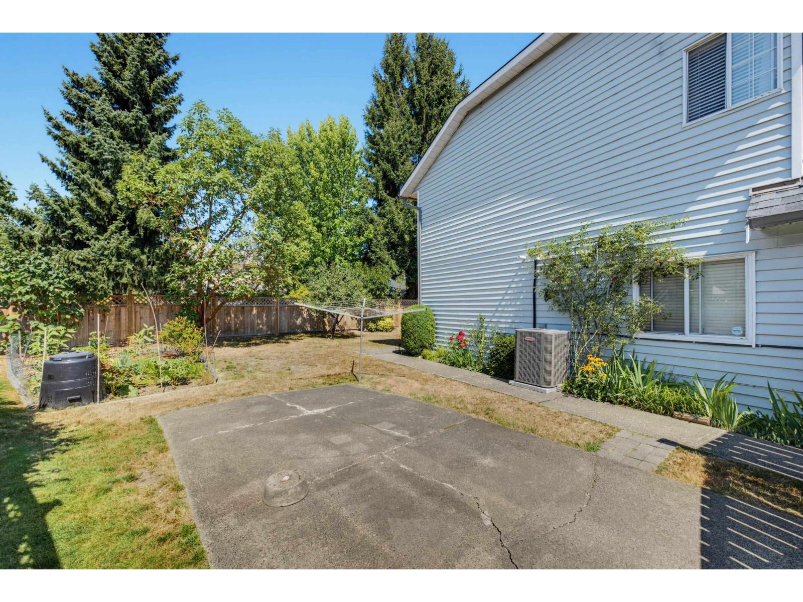 9275 155 Street, Surrey, British Columbia  V3R 9B3 - Photo 36 - R3157096