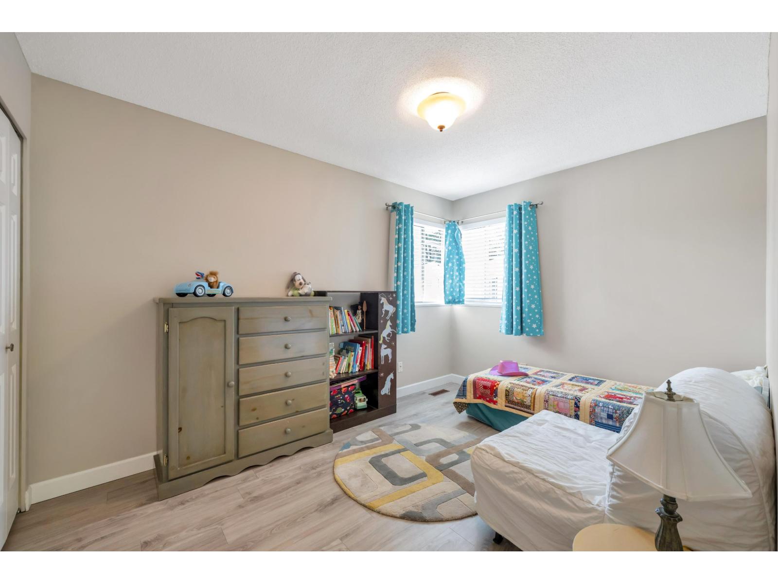 9275 155 Street, Surrey, British Columbia  V3R 9B3 - Photo 16 - R3157096