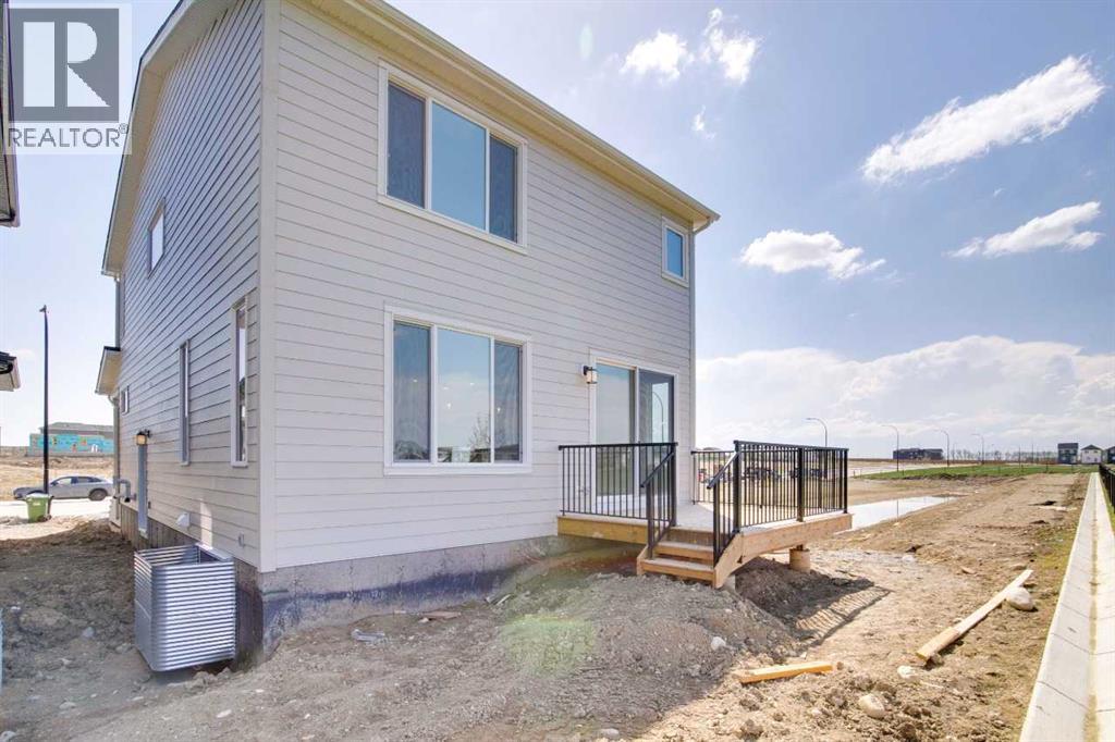 462 Bighorn Avenue SW, Calgary, Alberta  T2Y 1C8 - Photo 32 - A2338913