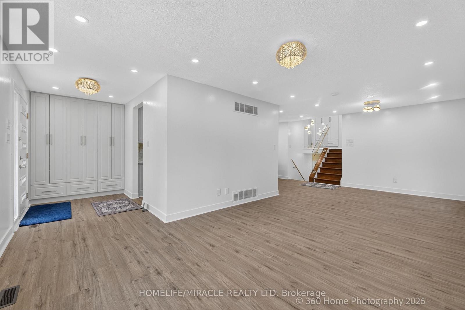 289 Livingston Road, Toronto, Ontario  M1E 1M2 - Photo 6 - E13655286
