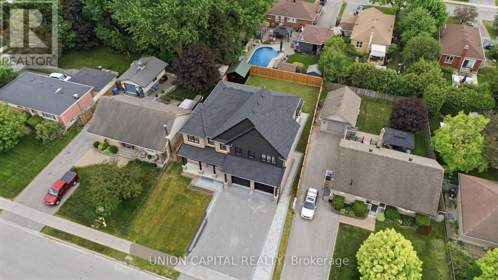 106 Hawthorn Avenue, Whitchurch-Stouffville, Ontario  L4A 4S9 - Photo 4 - N13584964
