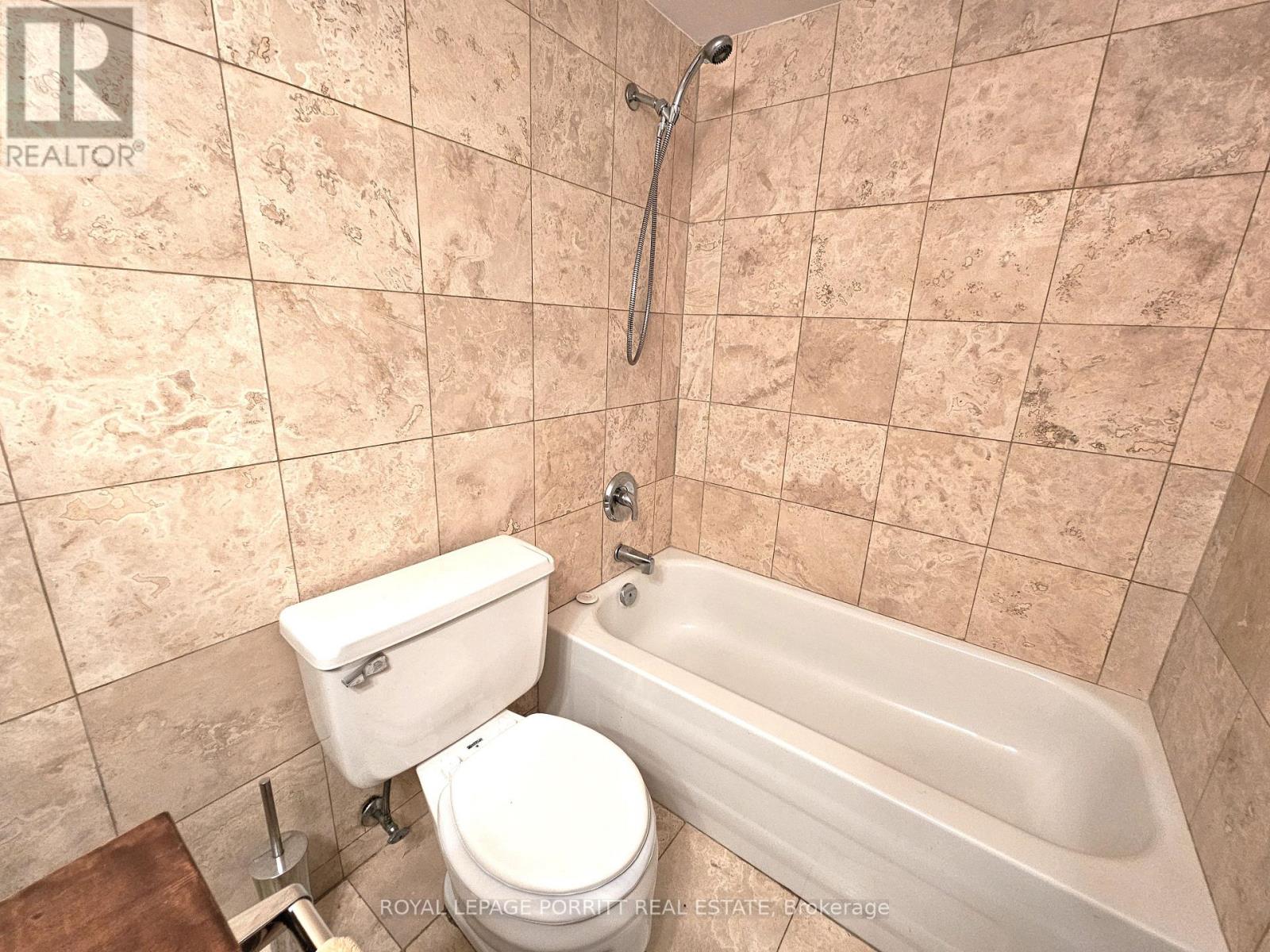 1704 - 1535 Lakeshore Road E, Mississauga, Ontario  L5E 3E2 - Photo 17 - W13635610