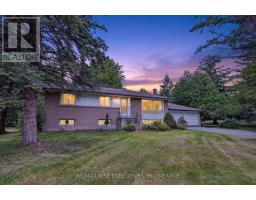 18 DALGLEISH AVENUE, Kingston, Ontario