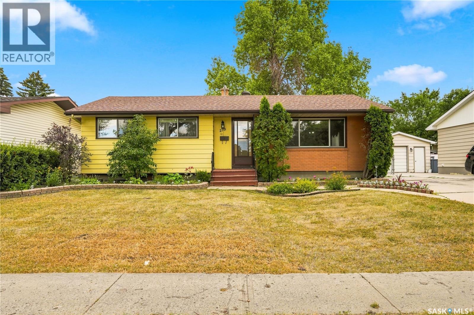219 Cambridge AVENUE, Regina, Saskatchewan