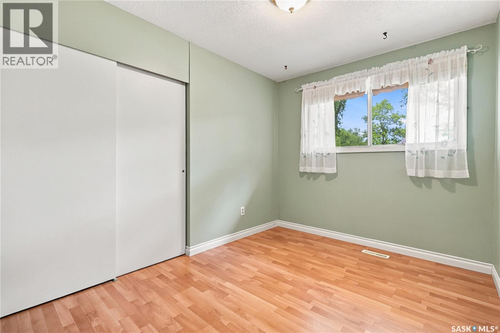 219 Cambridge Avenue, Regina, Saskatchewan  S4N 0L6 - Photo 21 - SK046157