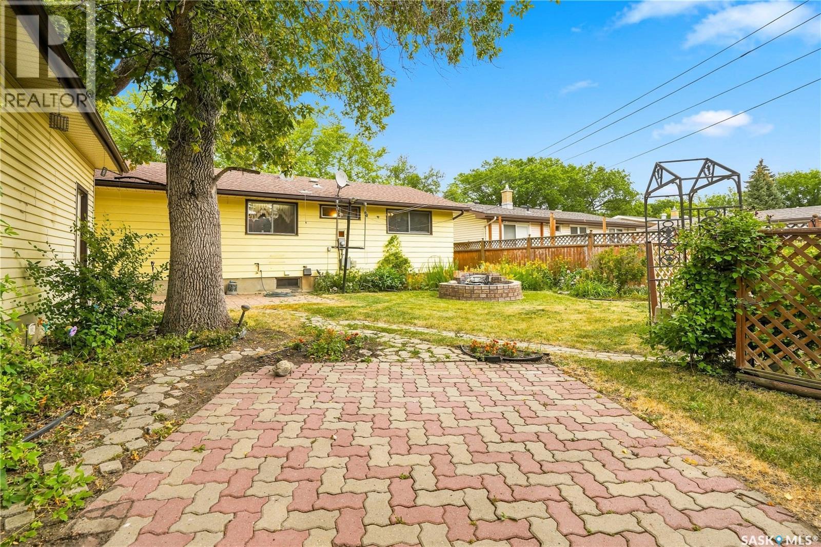 219 Cambridge Avenue, Regina, Saskatchewan  S4N 0L6 - Photo 37 - SK046157
