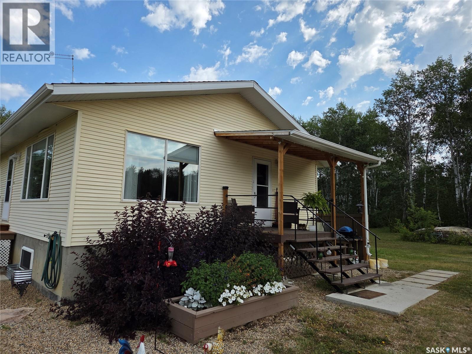 Reine Acreage, Tisdale Rm No. 427, Saskatchewan  S0E 1T0 - Photo 1 - SK046106