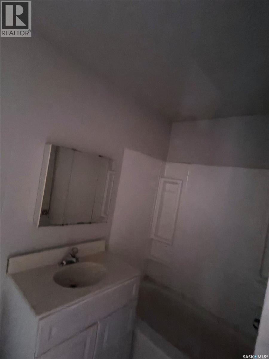1179 Retallack Street, Regina, Saskatchewan  S4T 2H6 - Photo 10 - SK045990