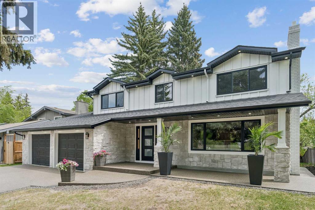 111 Canata Close SW, Calgary, Alberta  T2W 1P8 - Photo 7 - A2329814