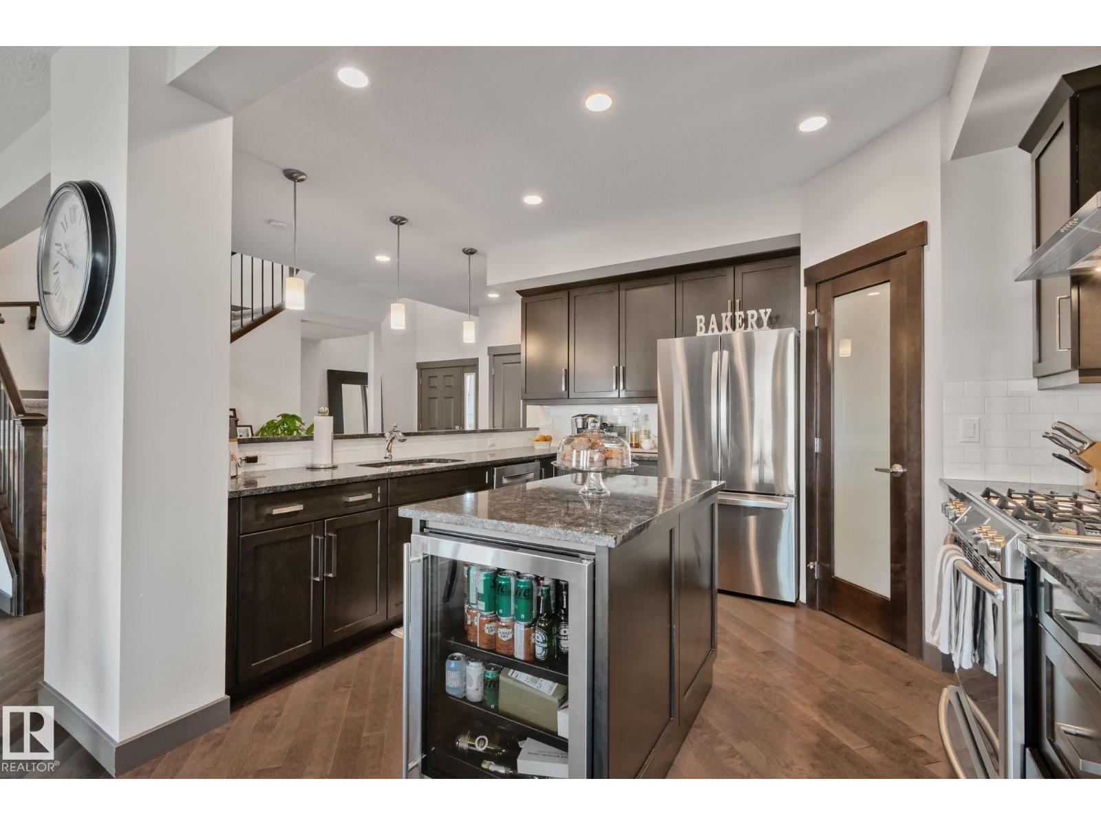 1337 Secord Ld NW, Edmonton, Alberta  T5T 5W7 - Photo 8 - E4504615