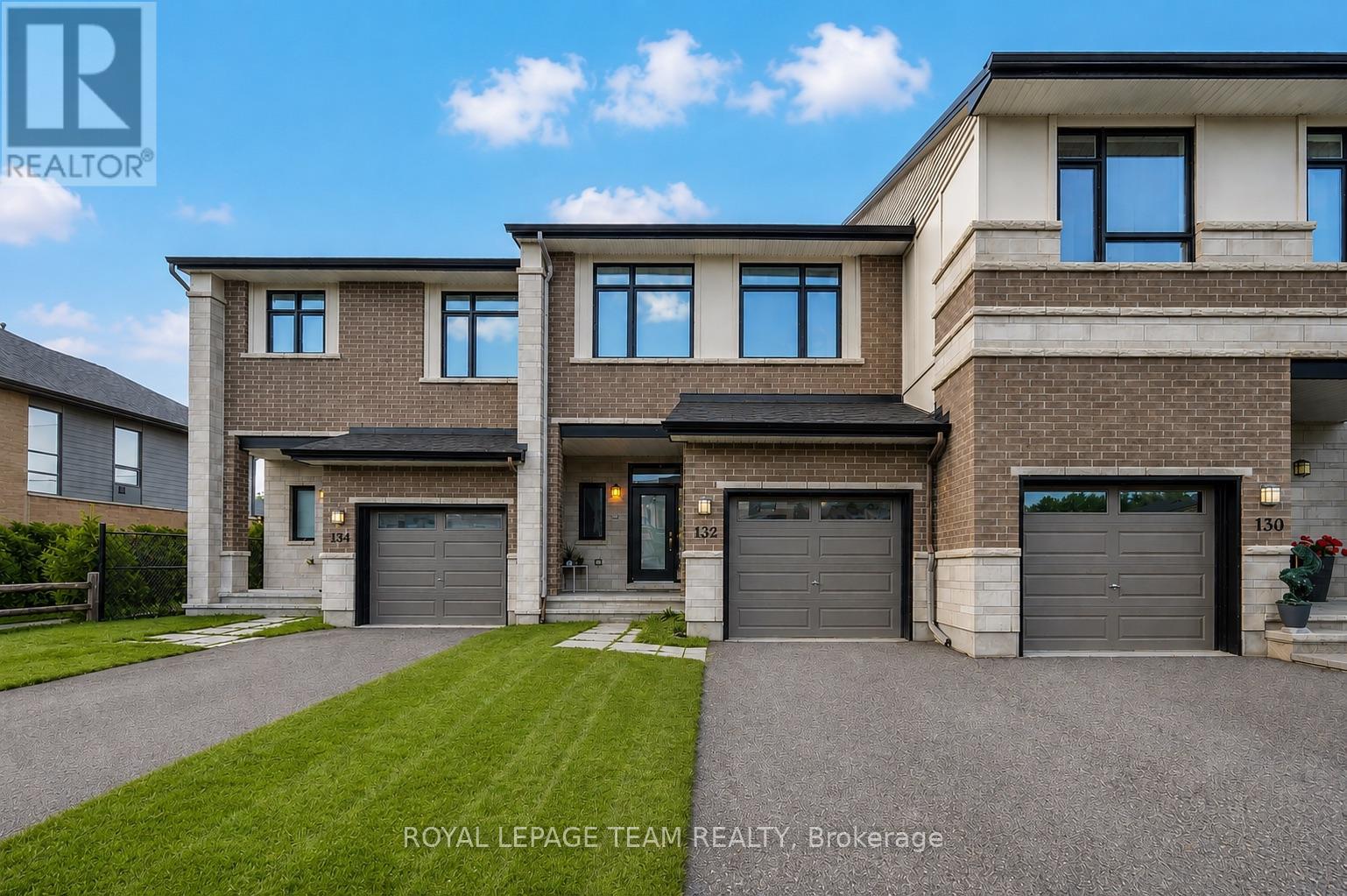 132 Larimar Circle, Ottawa, Ontario  K1X 0B7 - Photo 1 - X13696416